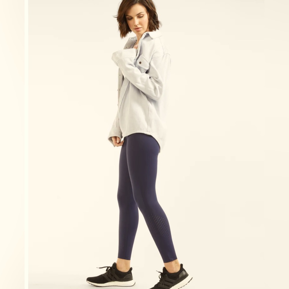 NWT Outerknown 7/8 Active Leggings